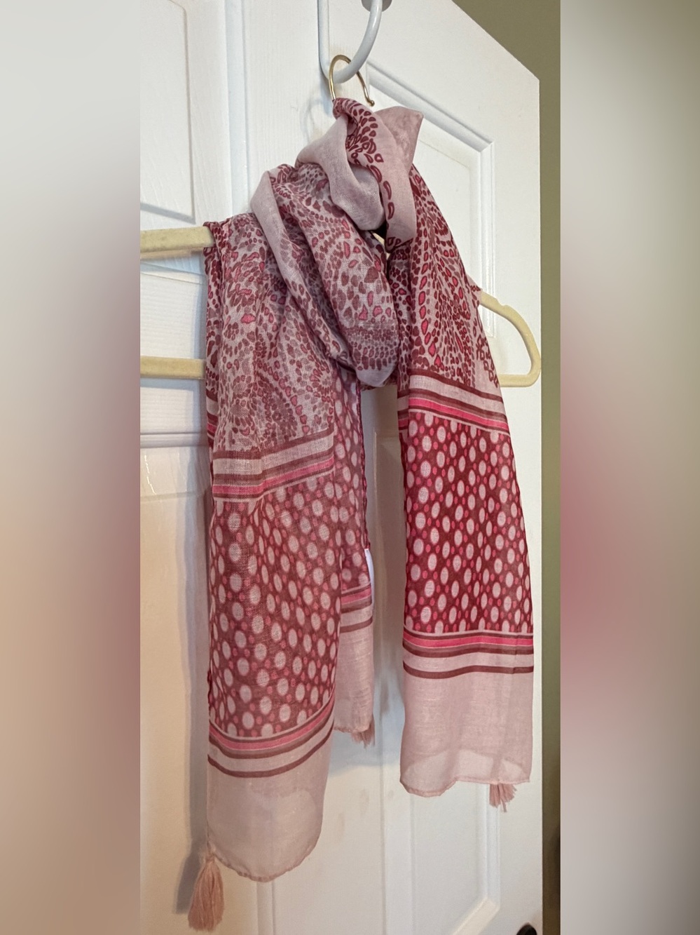 Anne Klein Pink and Red Multi-Patterned Lightweight Women's Scarf π©·β€οΈ